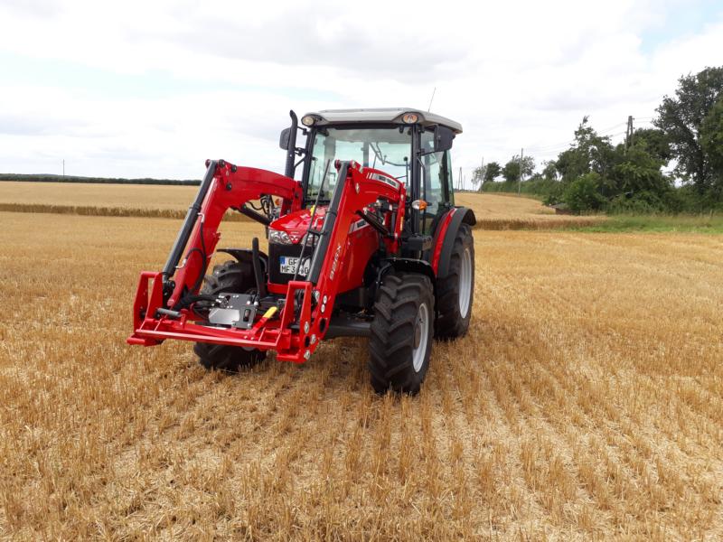 Massey Ferguson 3630 Xtra.