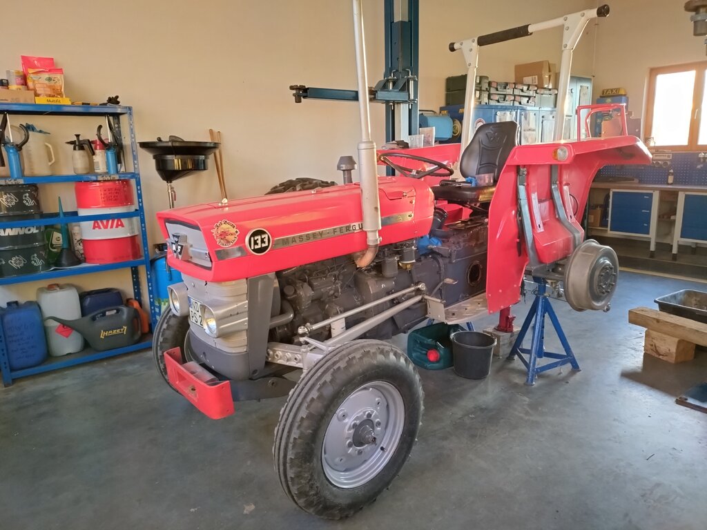50879261lc.jpg