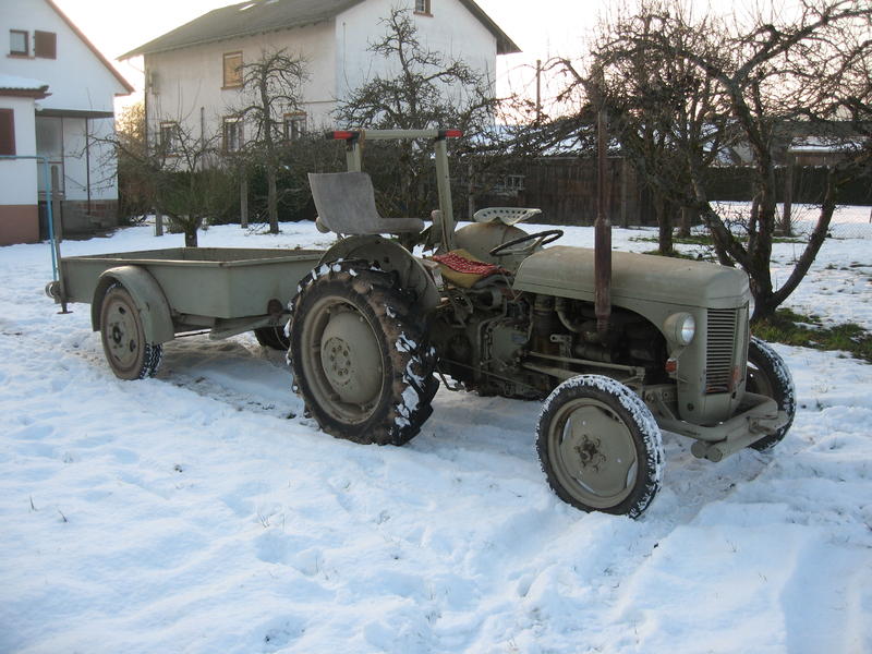17266445ec.jpg